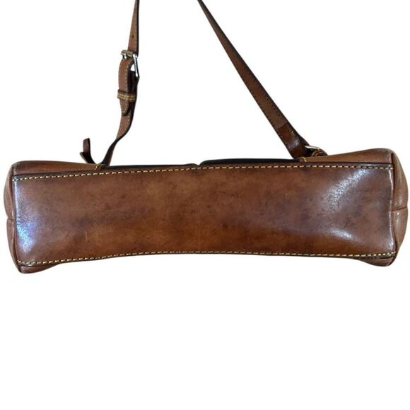 Dooney & Bourke All Weather 2 Letter Carrier - Picture 4 of 8